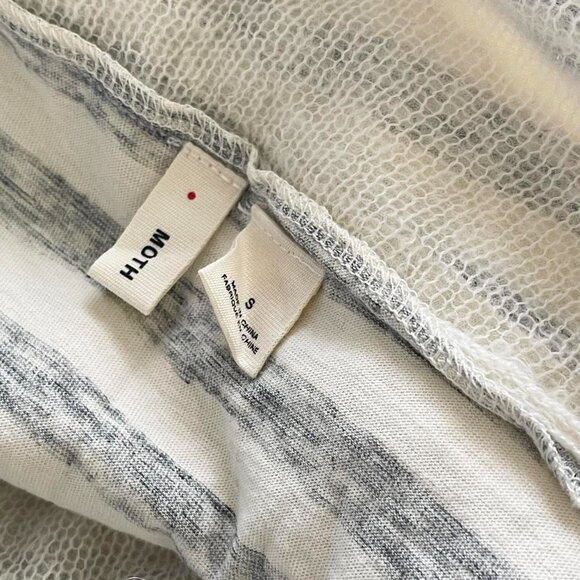 Anthropologie moth sweater size S runs bigger - Picture 7 of 8